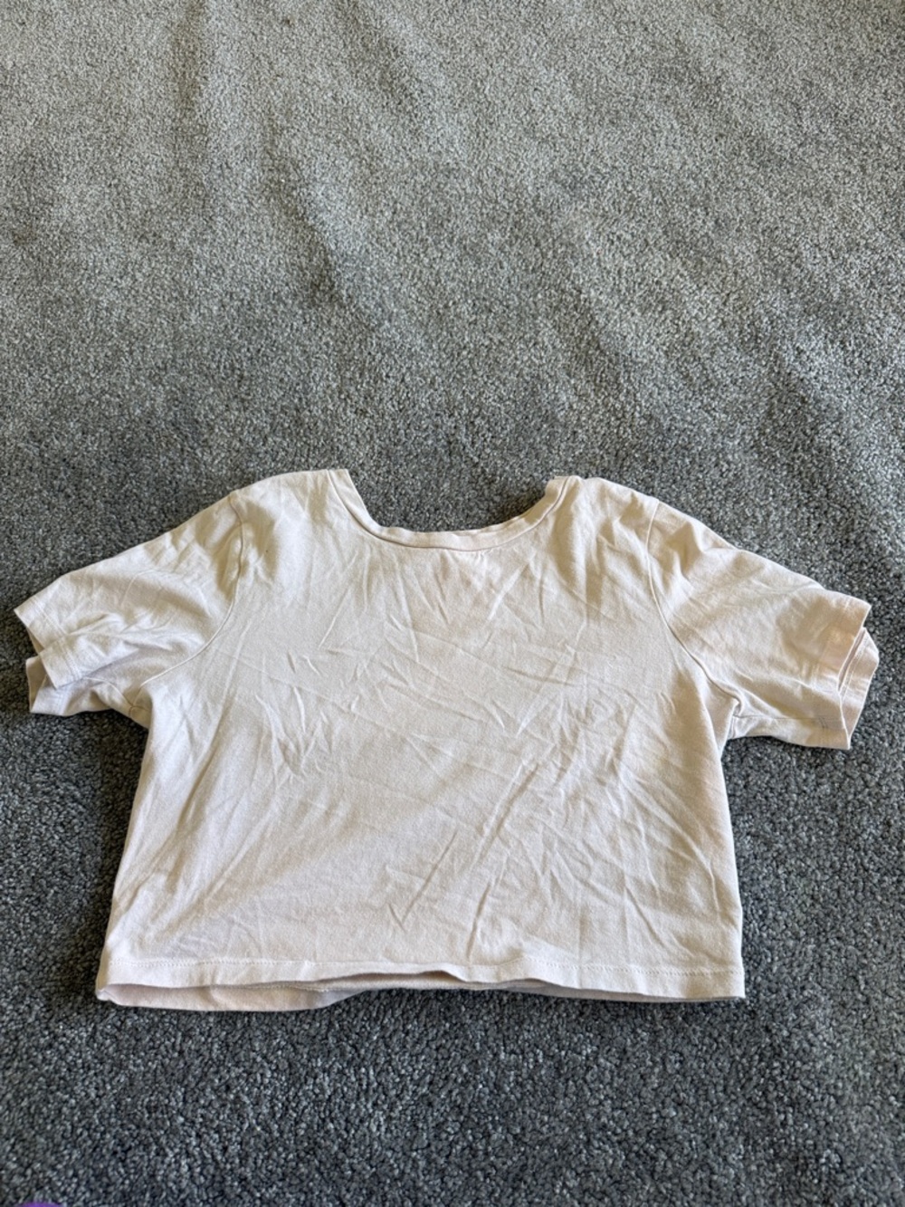 Zenana Outfitters Cream Cropped Short Sleeve Tee
